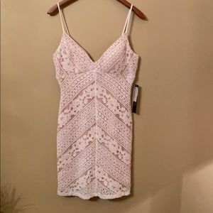Fab Little Dress W/Spaghetti Straps/Built-In Bra